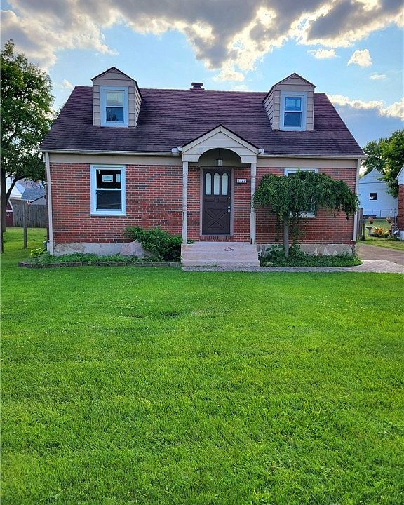 1st image of 1747 Hearthstone Dr