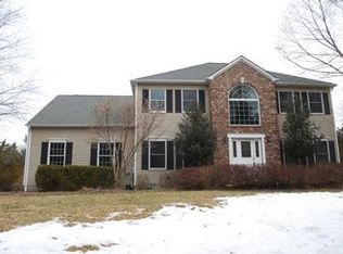 12 Morning Star Rd, Flemington, NJ 08822