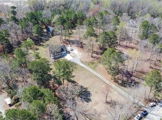 9889 S Quay Rd, Suffolk, VA 23437