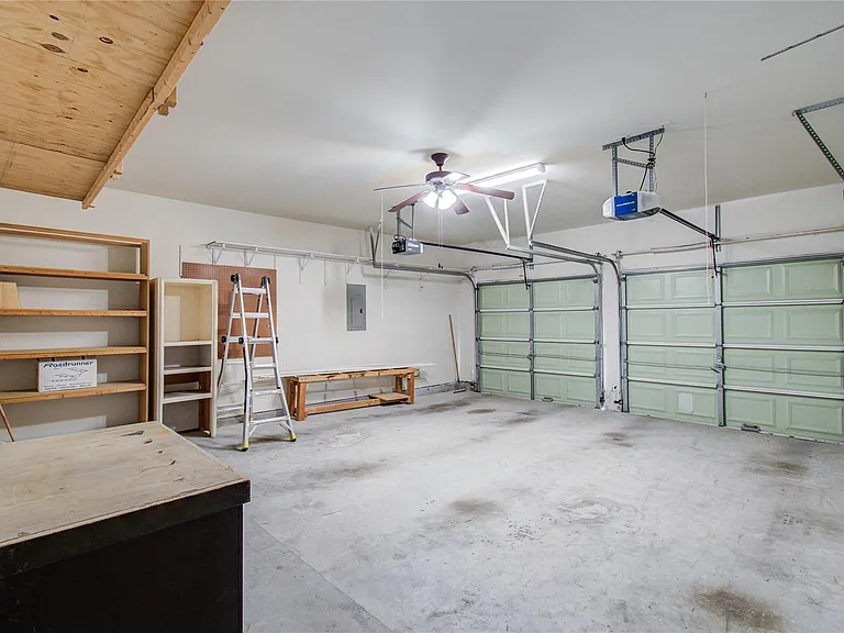 7814 Heron Lakes Dr — Photo 43