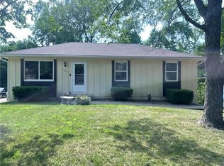 1700 N Ponca Dr, Independence, MO 64058