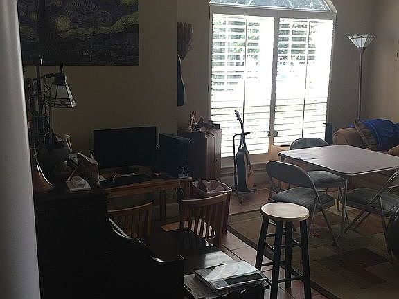 3rd image of 124 Old Mill Ct