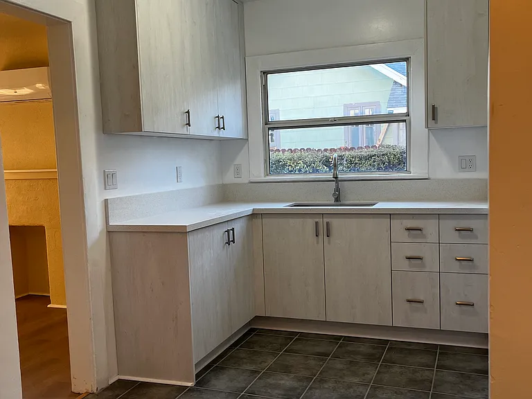 1493 Atchison St #1493 — Photo 12