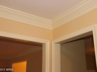 8800 Arley Dr, Springfield, VA 22153