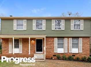 6535 Rollingridge Dr, Charlotte, NC 28211