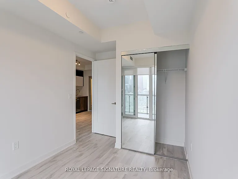 135 Lower Sherbourne St #2729 — Photo 30