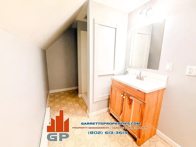 18 Clark Ave #3 — Photo 9
