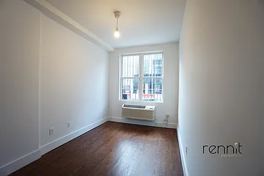 Rented by Rennit Inc.