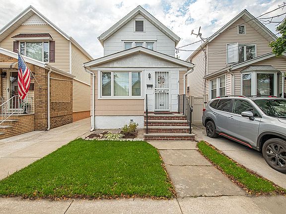 3rd image of 8939 70th Ave