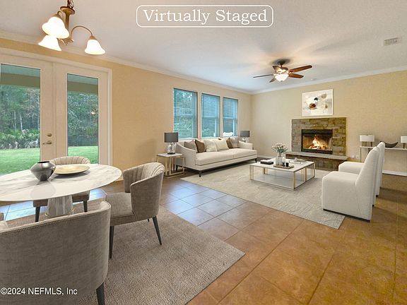 2nd image of 225 S TORWOOD Drive