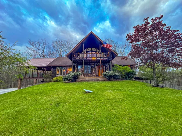 638 Red Tail Ln, Grantsville, WV 26147