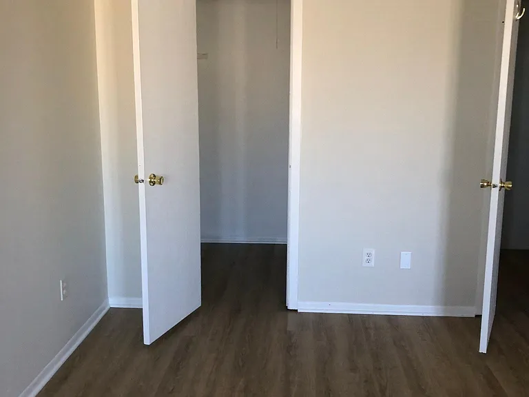 1303 Jester Ct — Photo 16