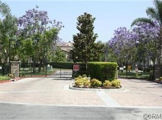6345 Amadora Ln, Eastvale, CA 91752