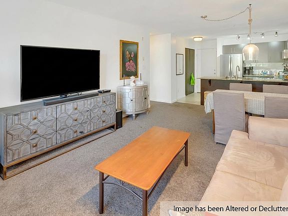 3rd image of 11665 Haney Byp #309