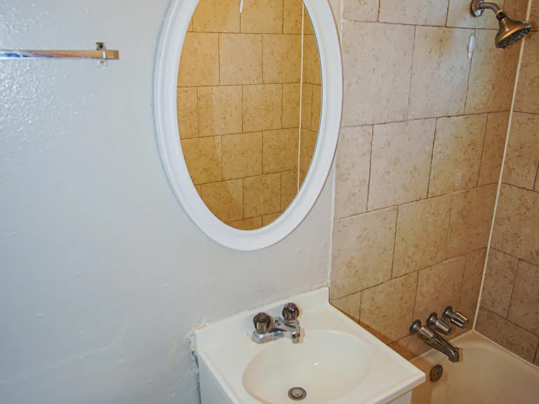 1317 Saint Johns Dr #6 — Photo 11