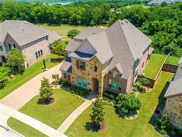 1st image of 2744 Glory Ln