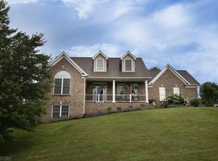 6958 Doral Dr, Radford, VA 24141