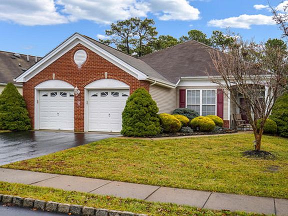 2nd image of 22 Greensprings Dr