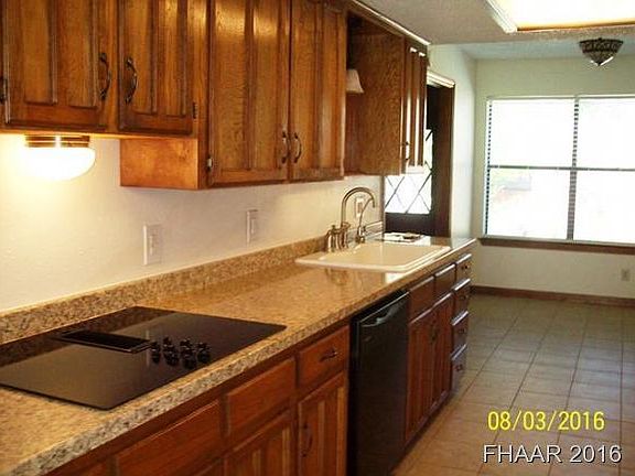 4th image of 812 Woodside Dr