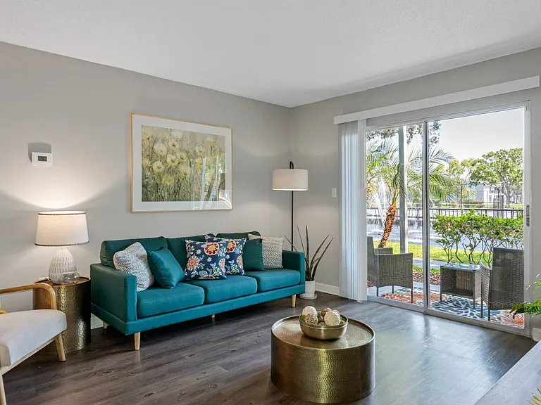 6160 Beacon Isles Dr — Photo 4