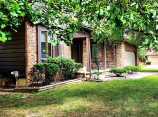 609 Luce Ave, Flushing, MI 48433