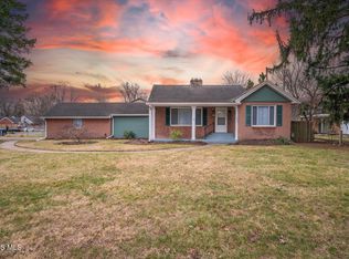 5809 Dorr St, Toledo, OH 43615