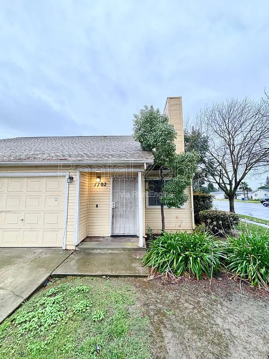 1702 Joseph Ct photo 1