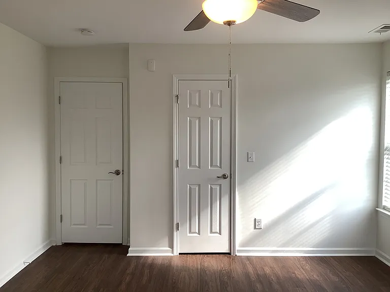 8220 Pickop Miles Ct — Photo 8