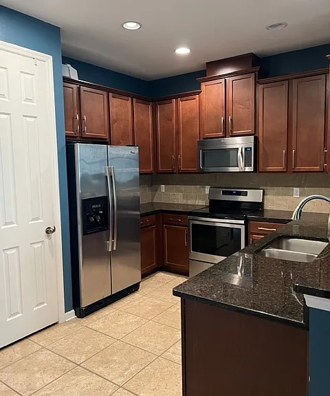1984 Saffron Ct — Photo 2