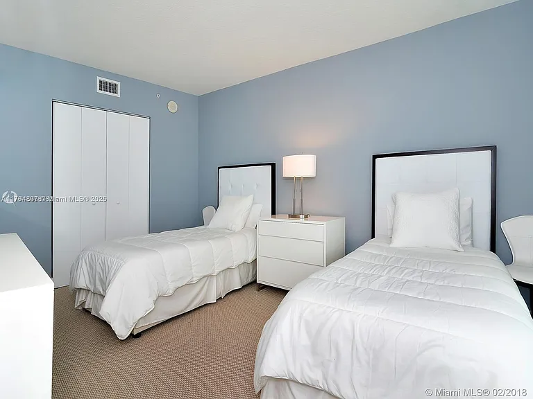 250 Sunny Isles Blvd #31403 — Photo 17