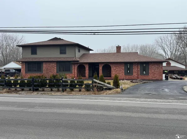 2612 W Samaria Rd, Temperance, MI 48182