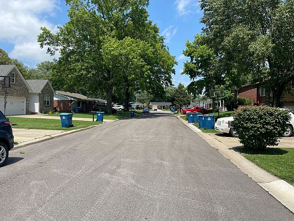 4th image of 241 Mimosa Ave