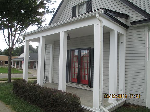 4th image of 35406 Booth Ave