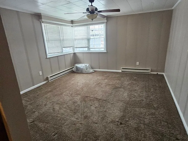 1232 N Main St — Photo 5