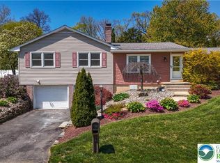 1271 Stafore Dr, Bethlehem, PA 18017