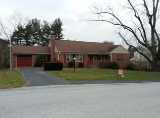 2627 Southern Hills Rd, York, PA 17403