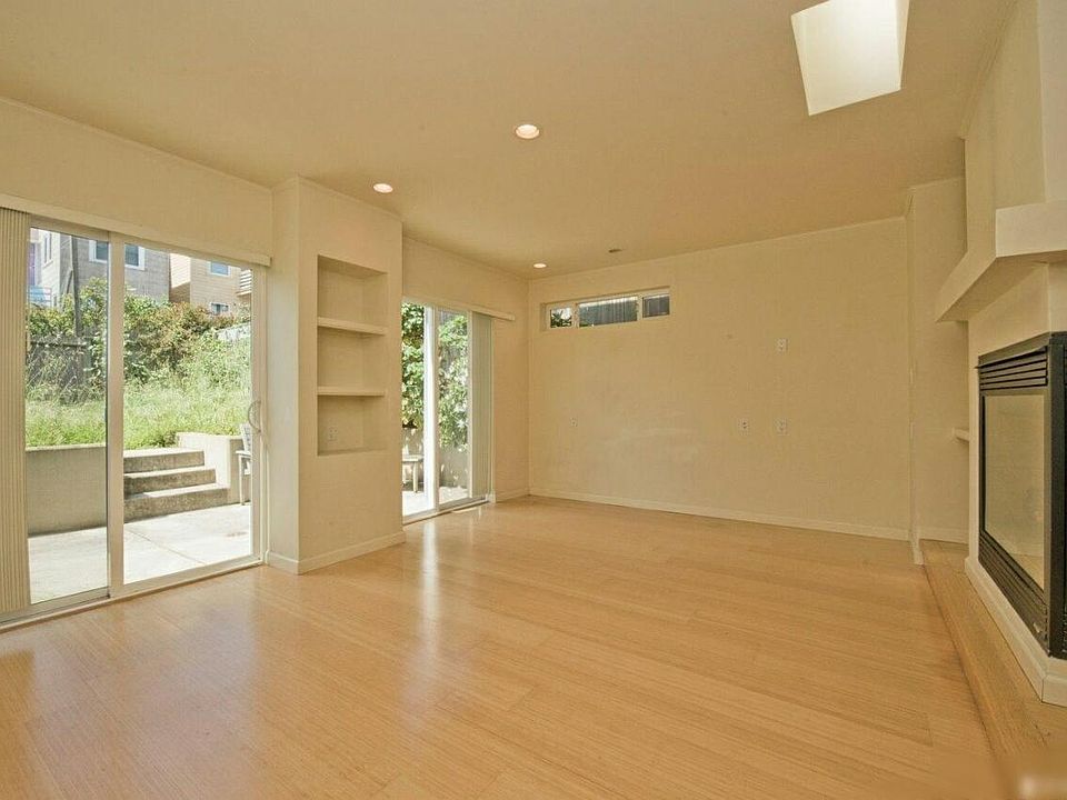 1st image of 2341 21st Ave