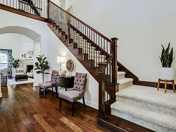 4th image of 17722 Carr Creek Ln
