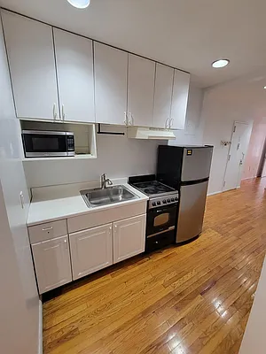 Rented by GPS Realty NYC | media 16