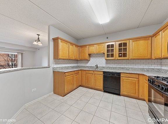 3rd image of 410 W Mahogany Ct Unit 302