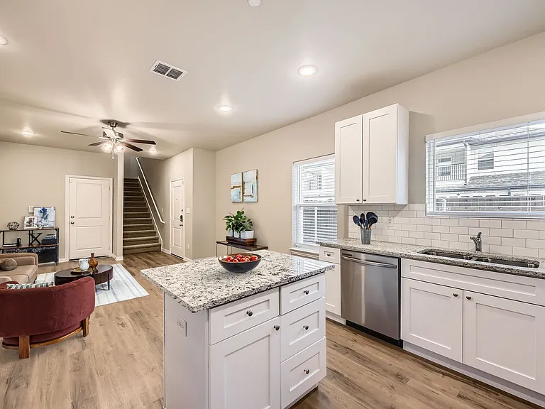 Magnolia Townhomes — Photo 9