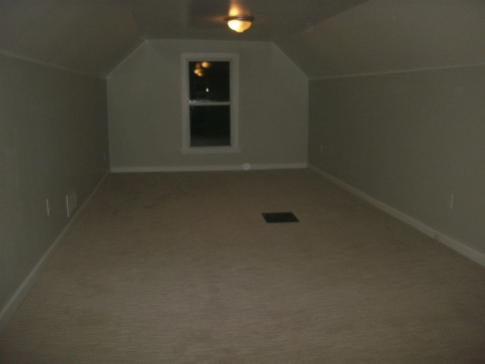 1st image of 703 Saint Clair Blvd
