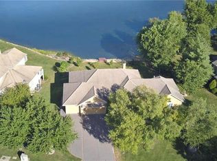 3112 SW Pergola Vw, Lees Summit, MO 64081