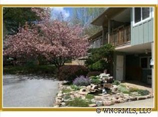 71 Livingston Rd, Fletcher, NC 28732