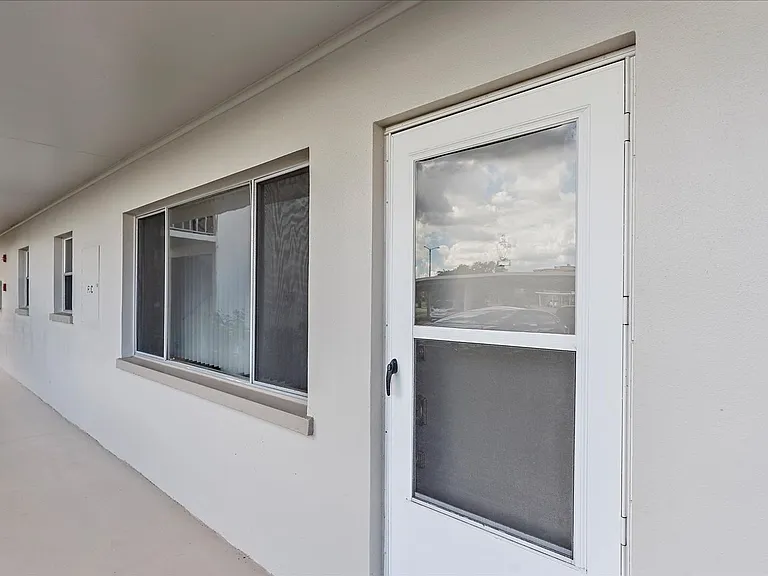 4210 Ironwood Cir #103J — Photo 2