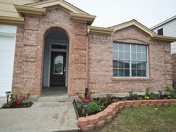 2nd image of 7010 Glenshire Dr