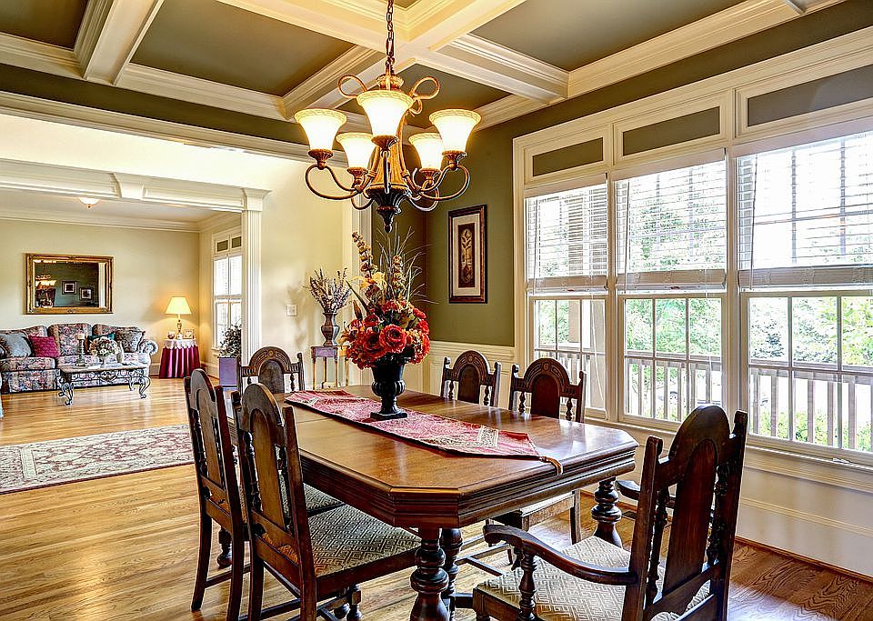 Formal dining room