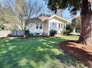 3219 SW Hume St, Portland, OR 97219