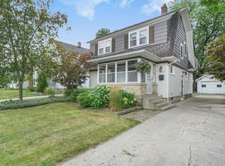 826 Merrifield St SE, Grand Rapids, MI 49507