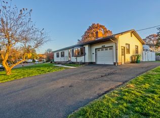 185 Fletcher Cir, Chicopee, MA 01020